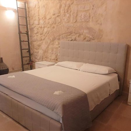 Dimora Salentina Via Scarambone Lecce 아파트 외부 사진