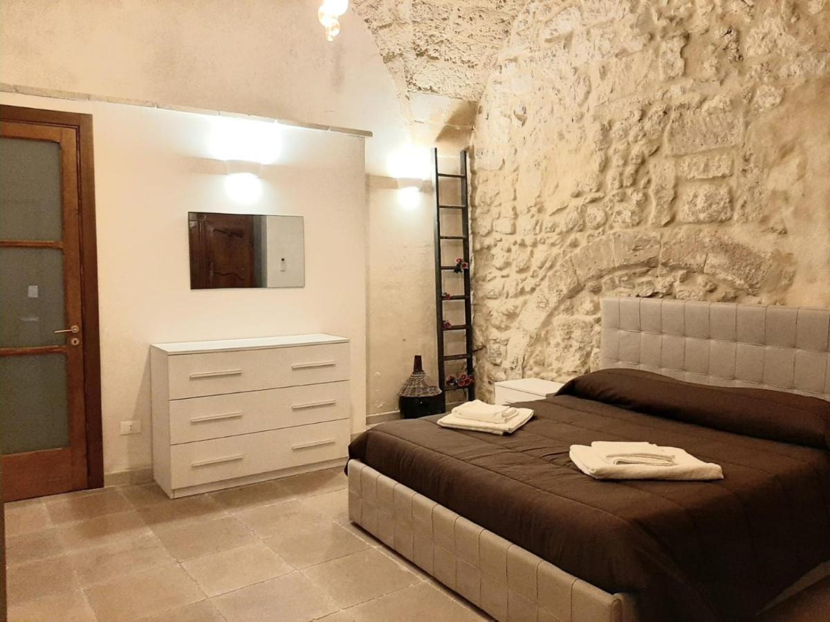 Dimora Salentina Via Scarambone Lecce 아파트 외부 사진
